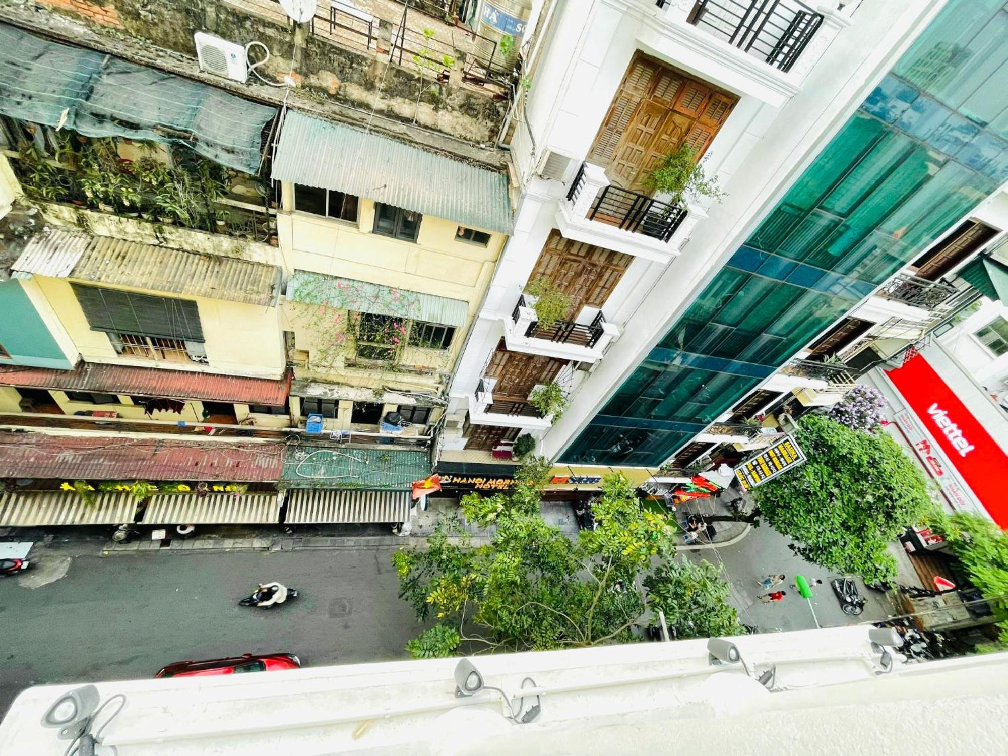 Lamandarina Hanoi Bagian luar foto