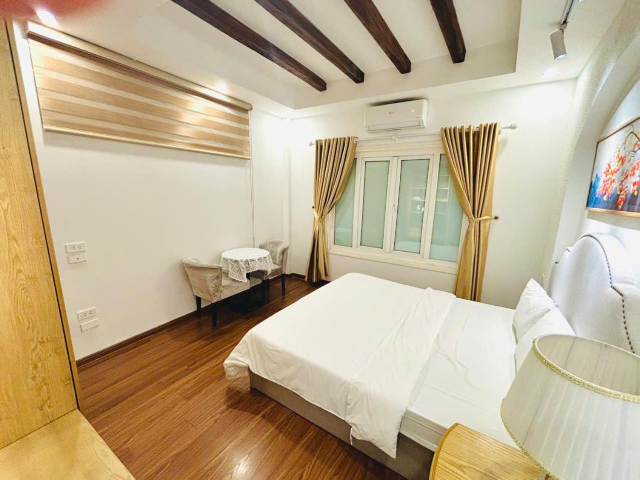 Lamandarina Hanoi Bagian luar foto
